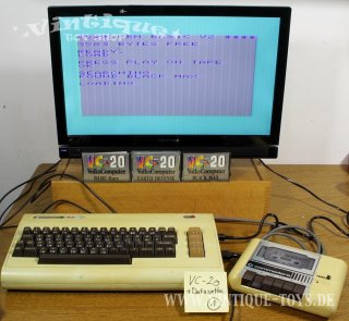 Microcomputer Commodore VC20 Paket mit viel Zubehör, Commodore, ca.1982